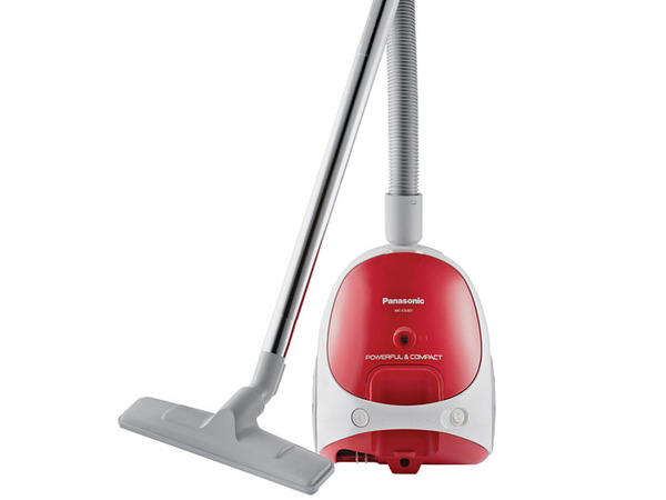 Panasonic MC-CG301 Lightweight Compact Bagged Canister Vacuum Cleaner Blower 12"W 11A, 330W, 17´CordReel, 6´Hose, 2Pc Wand, Crevice Tool, 1.4L, 7.3Lbnohtin Panasonic MC-CG301 Lightweight Compact Bagged Canister Vacuum Cleaner Blower 12"W 11A, 330W, 17´CordReel, 6´Hose, 2Pc Wand, Crevice Tool, 1.4L, 7.3Lbnohtin