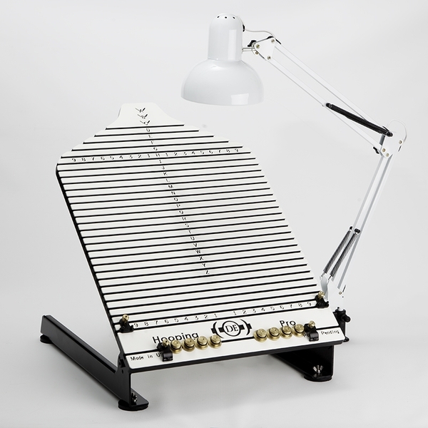Durkee HP1 Hooping Pro Full Project Station Uses Almost Any Hoop Size*nohtin Durkee HP1 Hooping Pro Full Project Station Uses Almost Any Hoop Size*nohtin