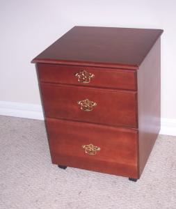 Delta 4010 Cherry Sewing Credenza with 3 drawers