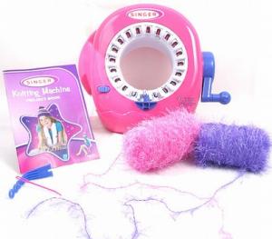 Singer, A2702, 21 Needle, NSI Knitting Machine, nsi, hello kitty, Circular, Knitting Machine, DIY, Do-It-Yourself, Project Booklet, 2 Skeins, Yarn, Knits, Tubular, Seamless, Scarves, Hats, Bags, Socks, Singer A2702 21 Needle Circular Knitting Machine, DIY Project Bookl, 2 Skein Yarn, Knit Tubular Seamless Scarf, Hats Bags Socks (NSI Hello Kitty 4311)
