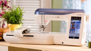 Brother, Innovis, 2800D, (Babylock BLL2), babylock ellageo plus, Ellageo Plus BLL2, 314 Stitch, 419 stitch, Sewing, & 6 x 9" hoop, Embroidery, USB, Memory Stick & Card Machine, 129 Disney, 13 Fonts, Auto Foot Lift, Pivot, Quilting UPG