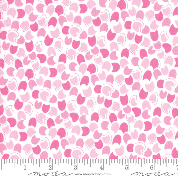 Moda 22382 14 Fiddle Dee Dee Pink - Petal Dee Dee