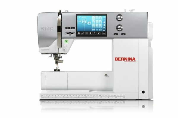 Bernina CONSIGNMENT B560 Sewing and Embroidery Machine with Bag Set