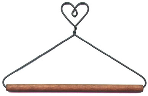 Ackfeld Manufacturing 2770 6in Heart With Stained Dowel Hanger
