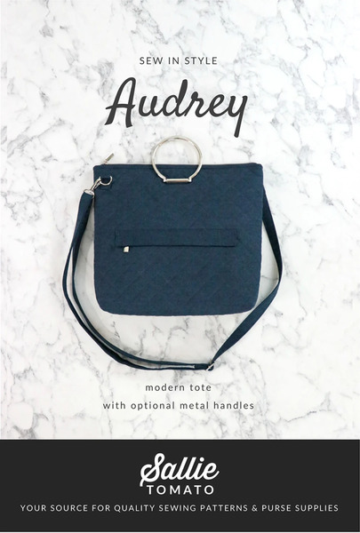 Sallie Tomato LST122 Audrey Modern Tote Pattern