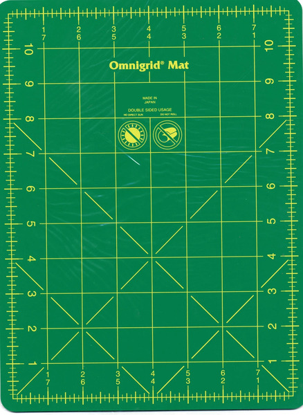 Omnigrid 12WG Cutting Mat Omnigrid Green with Yellow Grid 8-3/4in x 11-3/4in