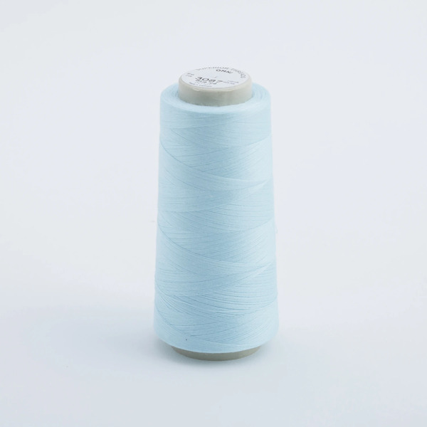 Superior Threads 134-04-3087 Omni Mini Polyester Thread 40wt 2000yd Blue Ice