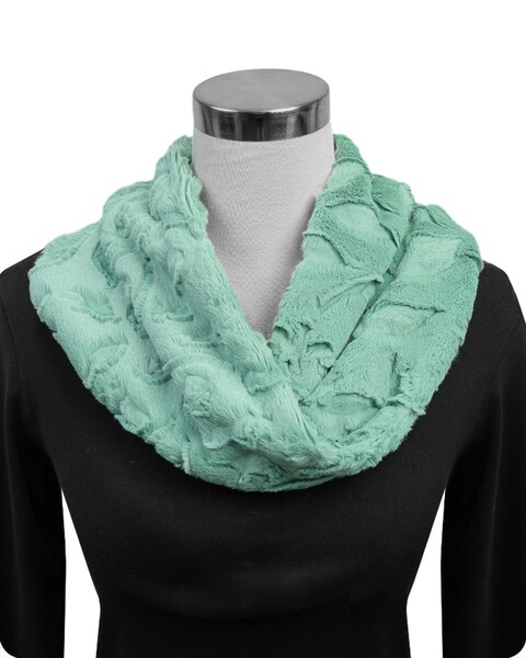 Shannon Fabrics Inc. Poppy Juniper Infinity Scarf 19inx 36in Kit