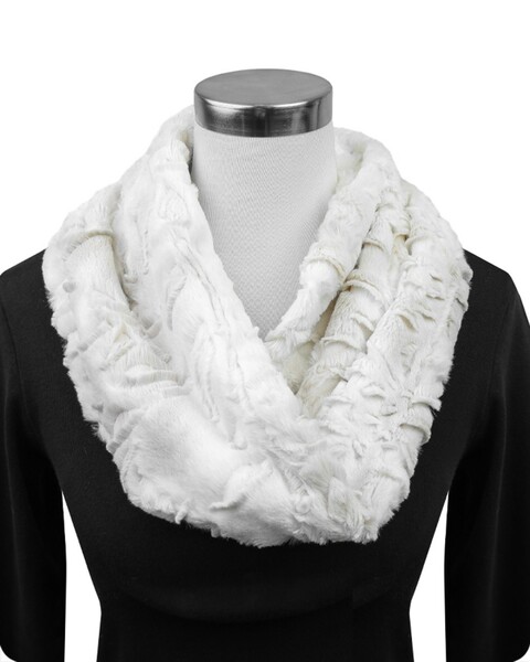 Shannon Fabrics Inc. Srb.Poppy/Pearl Infinity Scarf 19inx 36in Kit