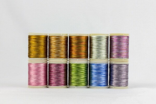 Wonderfil Threads RVS-C Splendor Rayon Variegated Pack C Variegated C