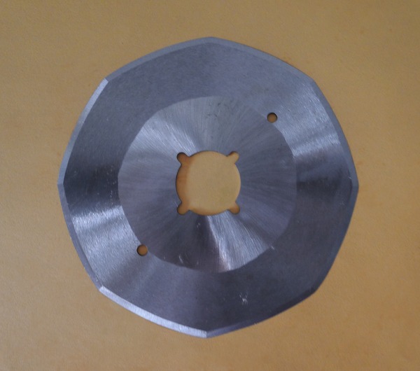 8177: Gemsy S-135 4" Rotary 8 Side Cutting Knife Blade for CS100, KM RS-100 Cutters
