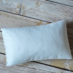 92199: Kimberbell KDKB206 Pillow Form, 5.5"x9.5"