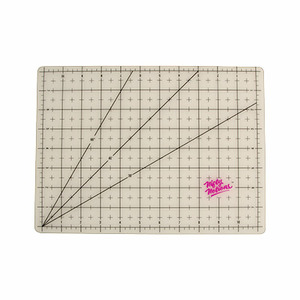 Nifty Notions NN3021C 8" x 11" Cutting Mat for Small Nifty Notions Lightpad