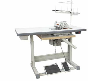 8426: Yamata FY757A-5/QD 5-Thread Safety Stitch Overlock Serger +Power Stand