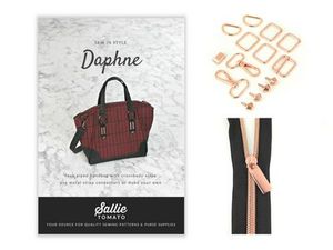 Sallie Tomato STPOM9 Daphne Handbag Pattern and Kit