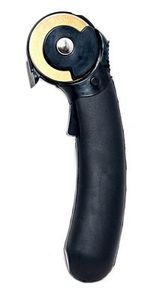 Hemline, 4095HG, Hemline Gold, Rotary Cutter, fabric cutter, soft touch, full black handle, 45MM gold blade, Soft-touch, full black handle, 45mm rotary cutters, 45mm blade, changeable