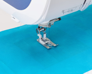 Low Shank Gathering Shirring Foot for Janome La Canilla ® Juki Brother Singer Elna Sewing Machines 