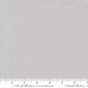 Moda Bella Solids Moonbeam 9900 431 Moda #1 Per Yard