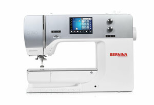 Bernina B740 Computer Sewing Machine, Auto Threader & Trim, Foot Lift, Pivot, Speed Control, Extension Table, Optional Embroidery