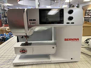 Bernina B480, Sewing Machine, Jumbo Bobbin, 9mm Stitch Width, BSR Compatible
