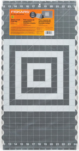 Fiskars 193910 Folding Cutting Mat 24in x 36in