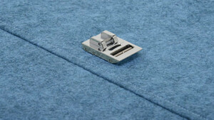 Baby Lock BLSO-RF BABYLOCK METAL ROLLER FOOT CARDED
