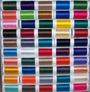 Iris 40016 Rayon Embroidery Thread Kit, 50 Double Snap Cylinder Spools x 600Yds of 40wt