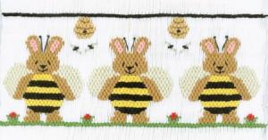 Cross-eyed Cricket CEC156 Bee Bunny Honey Smocking Plate