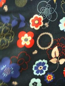 Fabric Finders 15 Yard Bolt 9.34 A Yd CM Fabric Navy with floral design 100% Cotton 60 inch