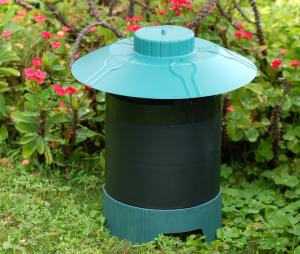 Lentek, MK06G, CO2 Pest Control, Mosquito Trap, H 12.25” x W 10.75” x D 10.75, Up to 1/4 Acre, 1 Octenol Cartridge, UV Ultraviolet Light, CO2, 2.34 Pounds