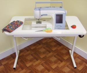 Arrow Gidget Sew-Much-More Folding Sewing and Craft Table - 9862321