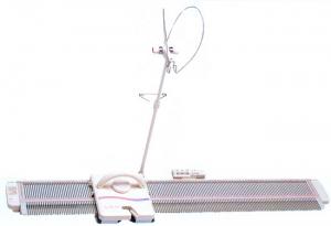 3746: Silver Reed LK150 Needle 6.5mm Mid Gauge Hobby Knitting Machine 38"Wide