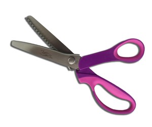 Famore Cutlery 771 8.75" Pinking Scissors Shears, Pink/Magenta Handles, Weighs only 5.3 oz