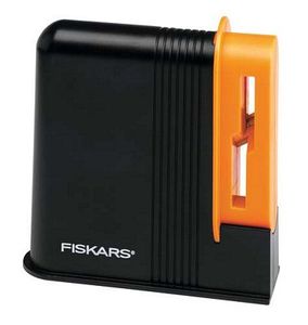 Fiskars 98547097J SewSharp Sharpener for Scissors Shears