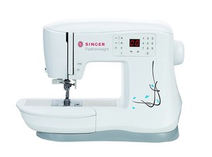 Singer C240 70 Stitch Featherweight Electronic Computer Sewing Machine, IEF Integrated Even Feed