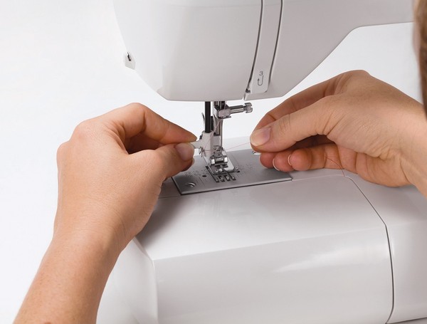 Singer 40 Starlet 40 Stitch Computer Sewing Machine Auto Needle Stunning Auto Tension Sewing Machine Singer 40 Starlet 40 Stitch Computer Sewing Machine Auto Needle Stunning Auto Tension Sewing Machine
